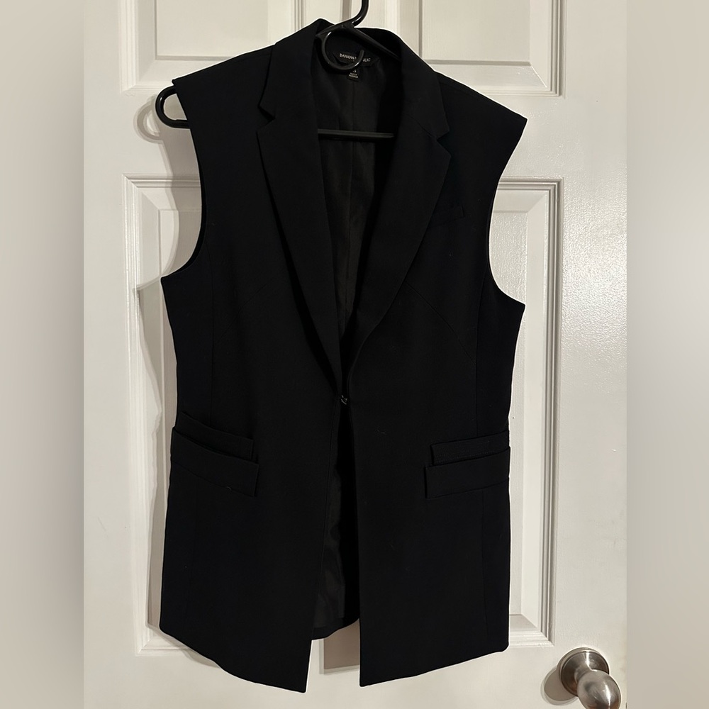 Banana Republic Sleeveless Blazer